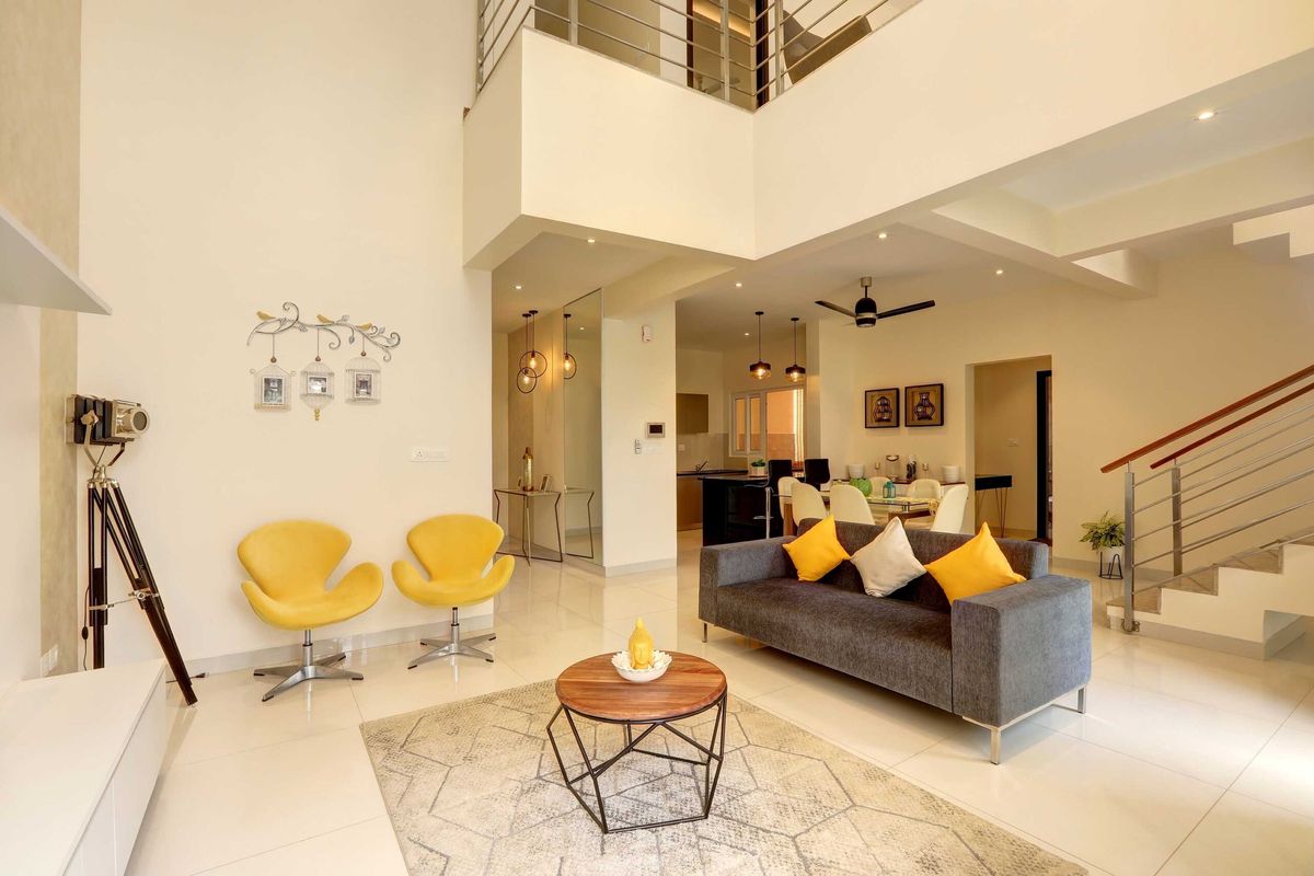 Brigade Plumeria interior